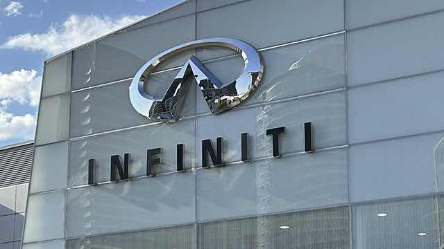 Infiniti of Willowdale