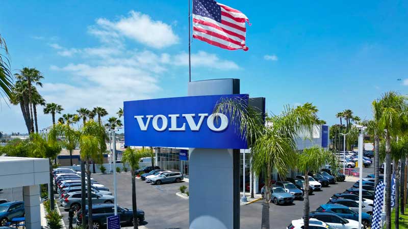 Volvo Cars San Diego