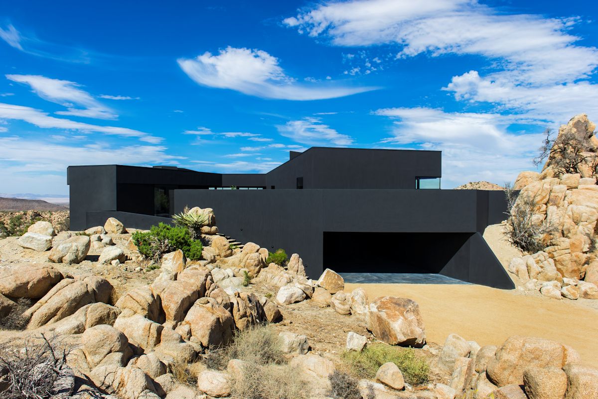 Black Desert House
