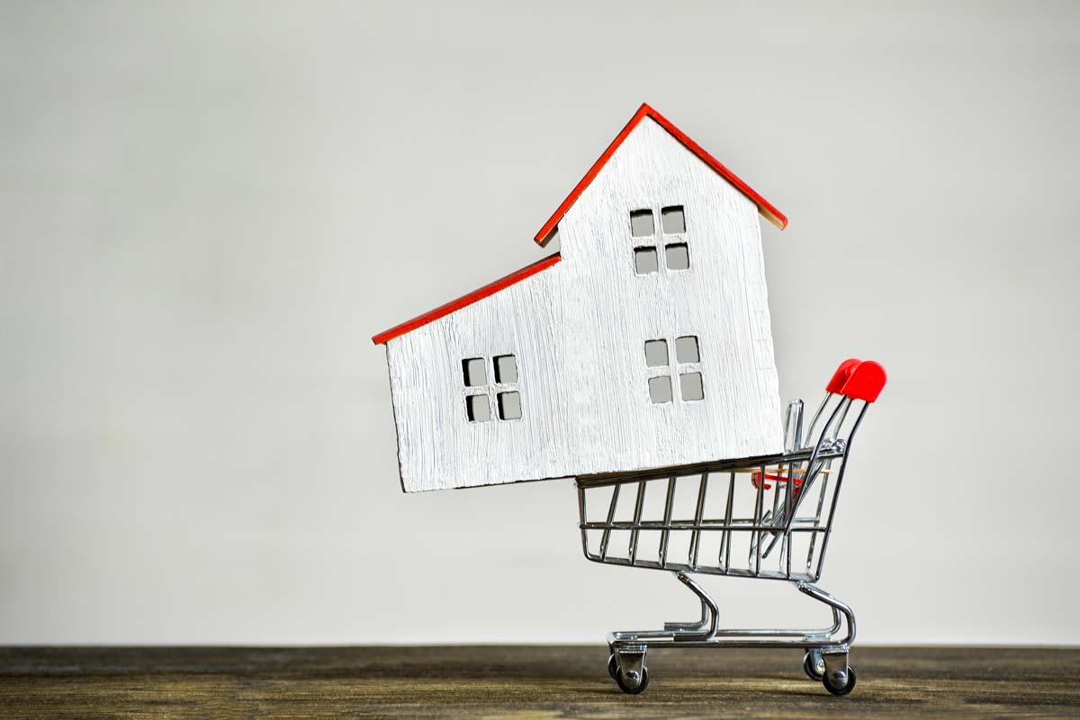 Мортгидж ставки снижаются, рынок недвижимости оживает