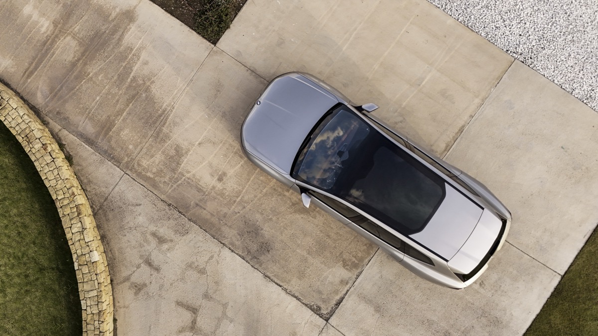 BMW iX3 vs Tesla and Rivian