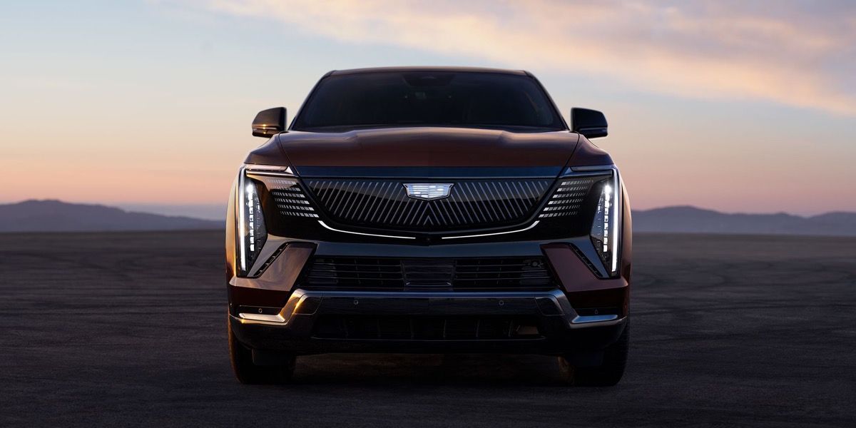 2026 Cadillac Escalade IQ: величайшая машина Америки