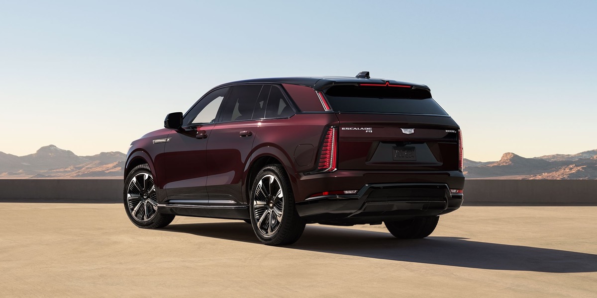 2026 Cadillac Escalade IQ: величайшая машина Америки
