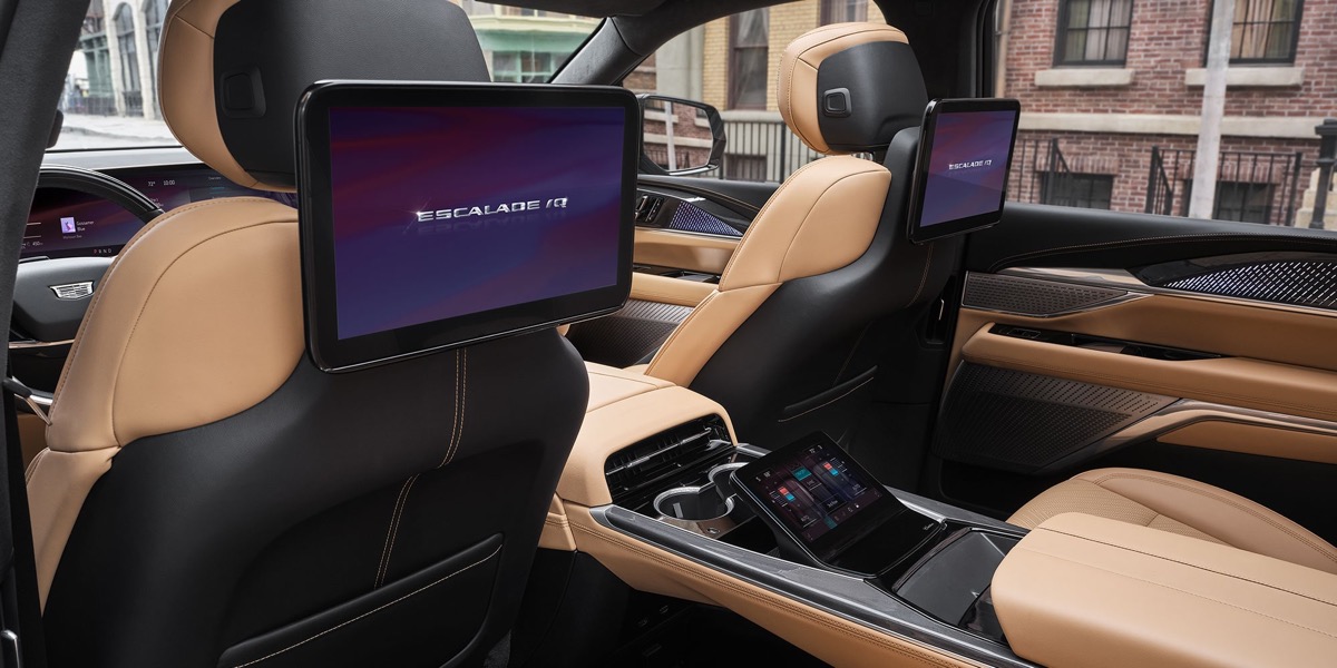 2026 Cadillac Escalade IQ: величайшая машина Америки