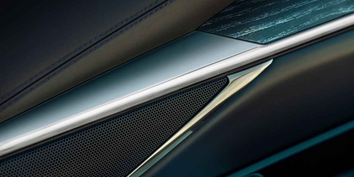 2026 Cadillac Escalade IQ: величайшая машина Америки