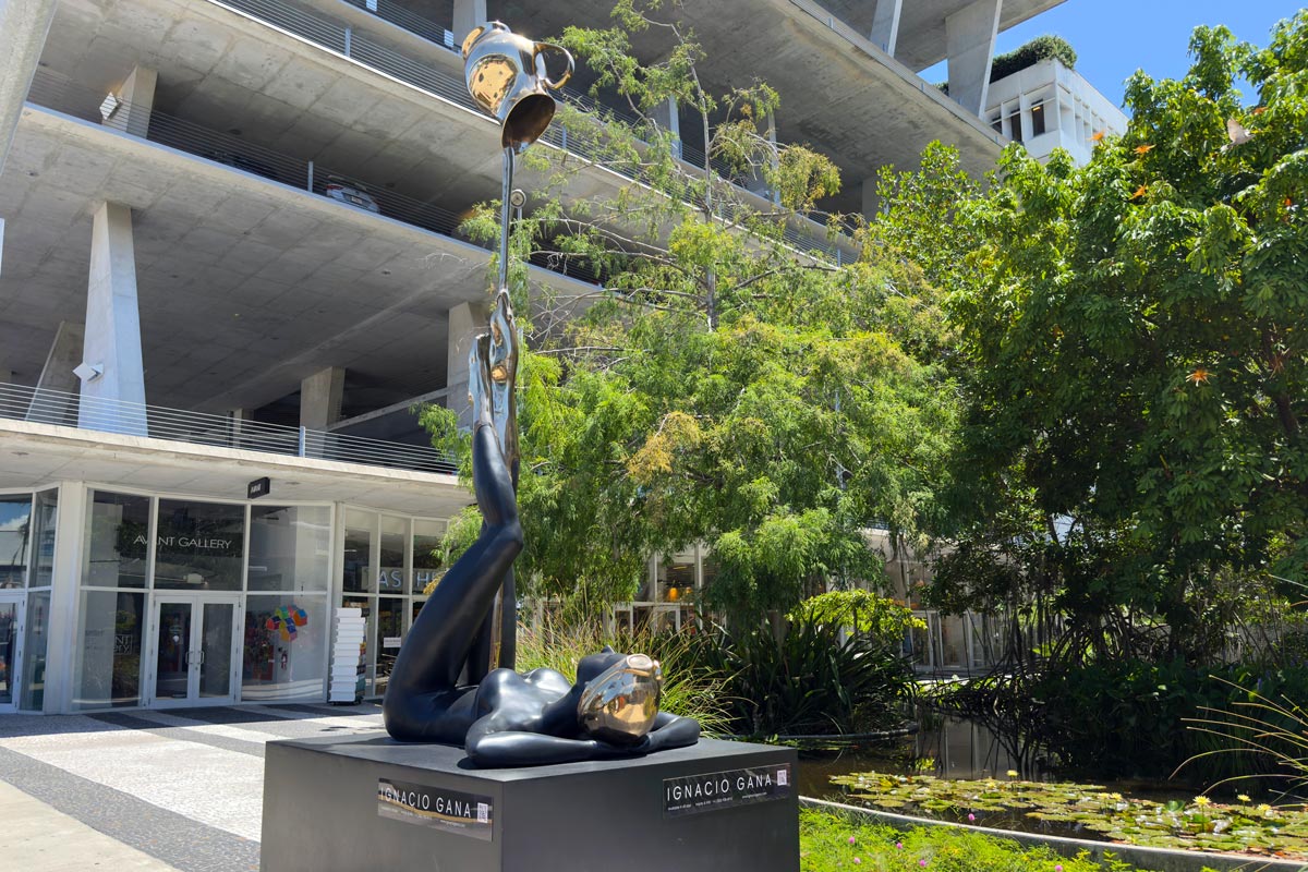 Lincoln Road: The street that refused to end