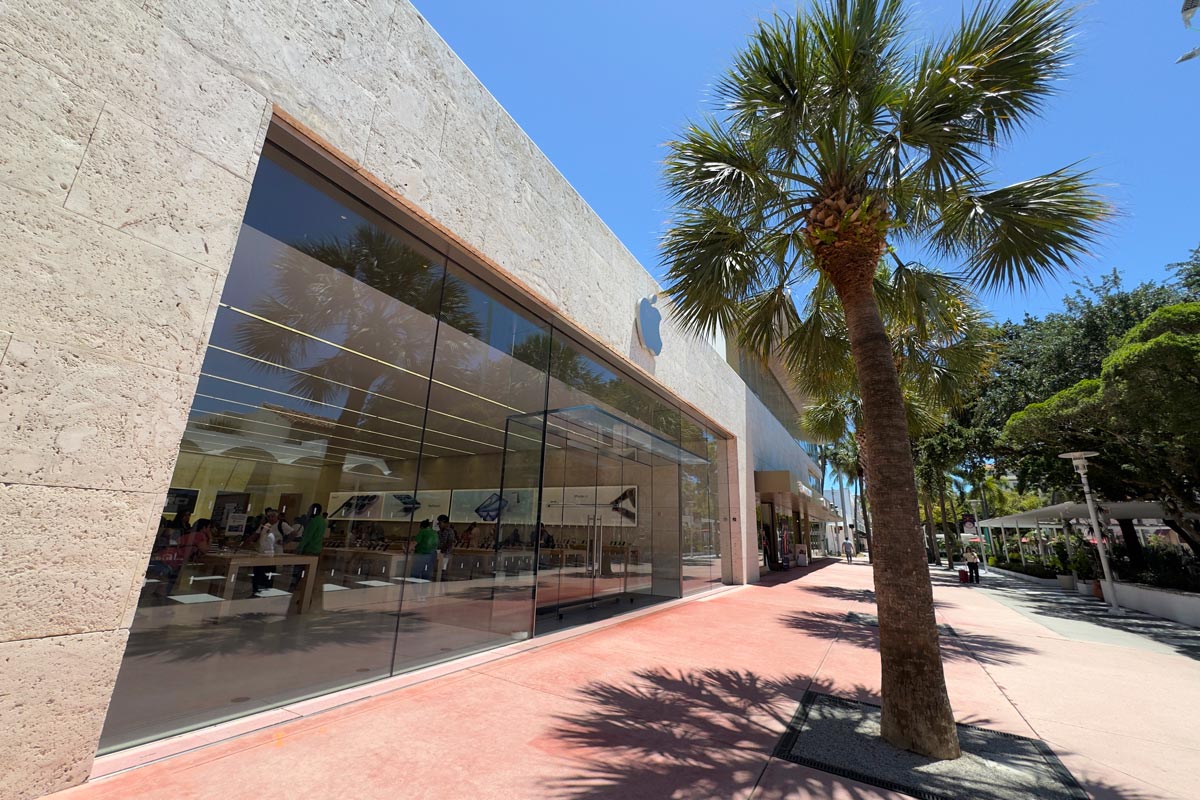Lincoln Road: The street that refused to end