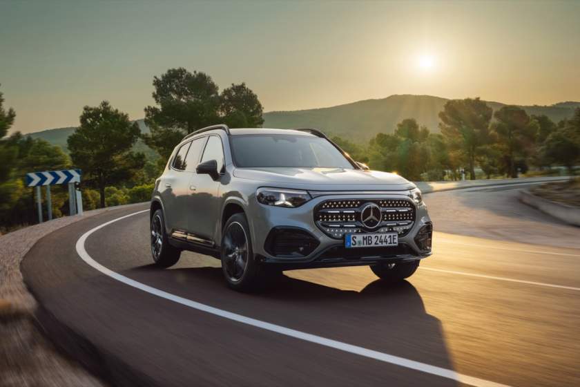 Mercedes-Benz полностью перезапустил GLB