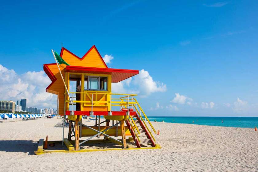 Ocean Drive: Главный подиум под неоновым небом